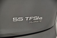 Hybride branchable/ Traction intégrale Audi quattro / Sièges sports et volant en cuir chauffants/ To... (image 9)