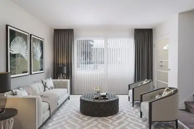 3 Bedroom Townhouse Premium - 561-3535 55 Ave. *Renovated Suite*