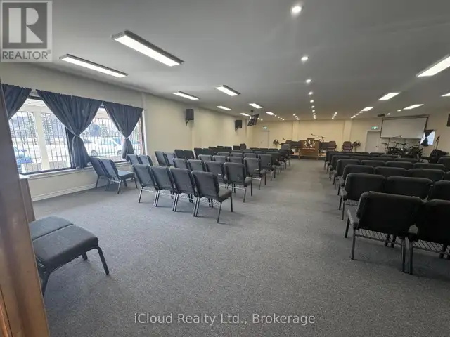3518 KING STREET N Caledon, Ontario in Commercial & Office Space for Rent in Mississauga / Peel Region - Image 4