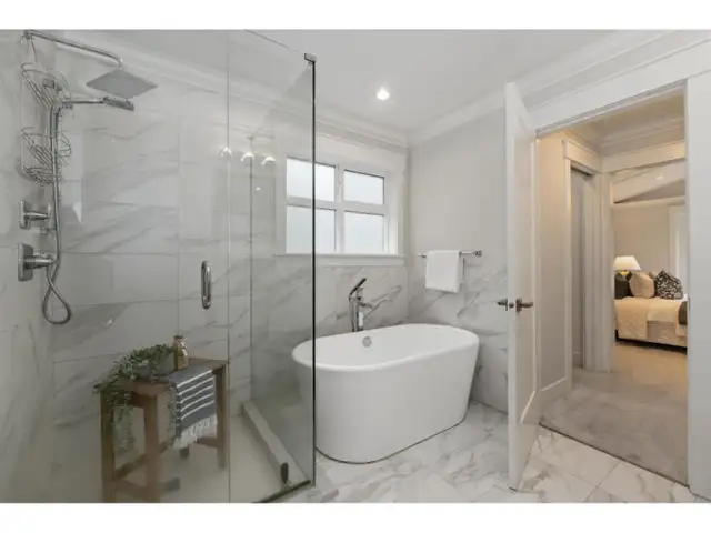 17138 0A AVENUE Surrey, British Columbia in Houses for Sale in Delta/Surrey/Langley - Image 18