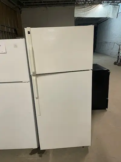 Réfrigérateur blanc 28'' Hotpoint, View more