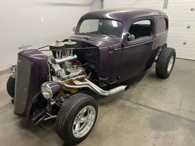 1936 Chevrolet Standard 2-dr Sedan Hot rod. Brand-new build… 20 years ago! Completed and finished to...
