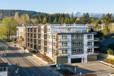 2 Bedroom + Den Suites Starting at $2,500 904 sq ft + 67 sq ft balcony = 971 sq ft!! iGuide Virtual...