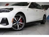 2024 BMW i5 M60 Electric Motor AWD Single-Speed Automatic EXTERIOR - MINERAL WHITE METALLIC INTERIOR... (image 1)