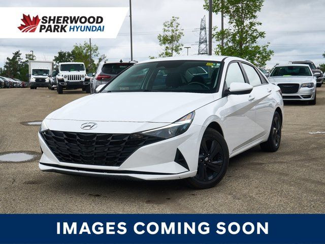2022 Hyundai Elantra Preferred | No Accidents | Backup Cam in Cars & Trucks in Edmonton