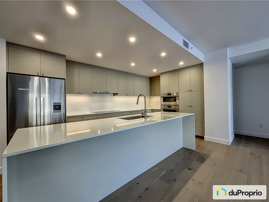 $859,900 - Condominium for sale in Montcalm — photo 1