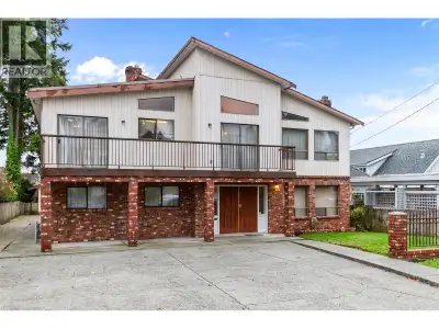 Rare opportunity in the highly sought-after Metrotown area! Nearly 3,700 square ft of living space w...