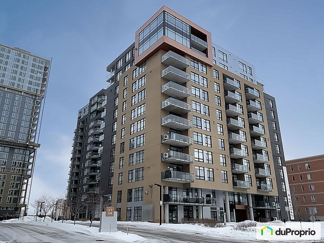 $749,000 - Condominium for sale in Chomedey — photo 1