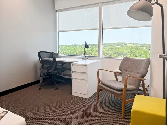 Flexible office memberships in Dartmouth in Commercial & Office Space for Rent in Dartmouth - Image 13
