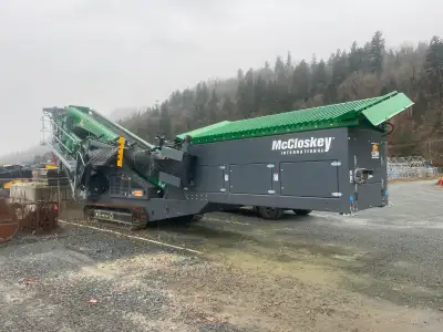 NEW 2024 McCloskey S130 Screening Plant 5' x 14' 2 Deck Screen Caterpillar C4.4 Engine 14ft Feed Hop...