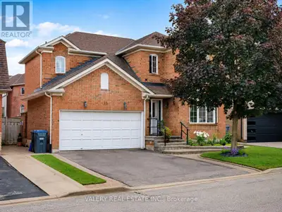 Welcome to this detached home in Springdale, tucked into a quiet neighbourhood and offering space, u...