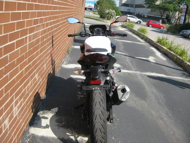 2019 KAWASAKI Z400 ER400D ABS in Street, Cruisers & Choppers in City of Toronto - Image 5