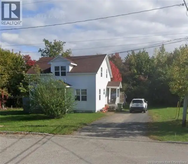 1510 Alexander Drive Bathurst, New Brunswick in Houses for Sale in Bathurst - Image 2