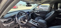 Engine: 4 Cylinder Engine 2.3L L/100Km City: 11.7 L/100Km Hwy: 8.6 Safety Equipment ABS And Drivelin... (image 9)