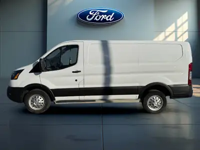 Call us for info at 780-962-3000 Built to keep business moving, this used 2023 Ford Transit Cargo Va...