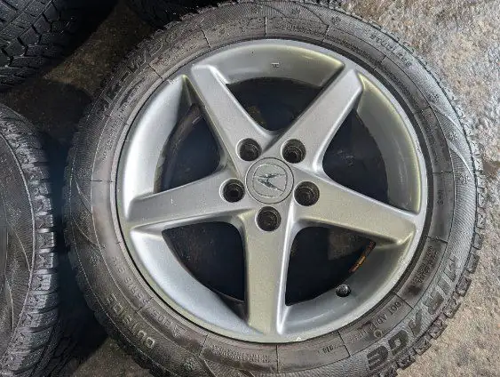 205 55 16 - WINTER TIRES - GREAT SHAPE - SET OF 4 in Tires & Rims in Kitchener / Waterloo - Image 6
