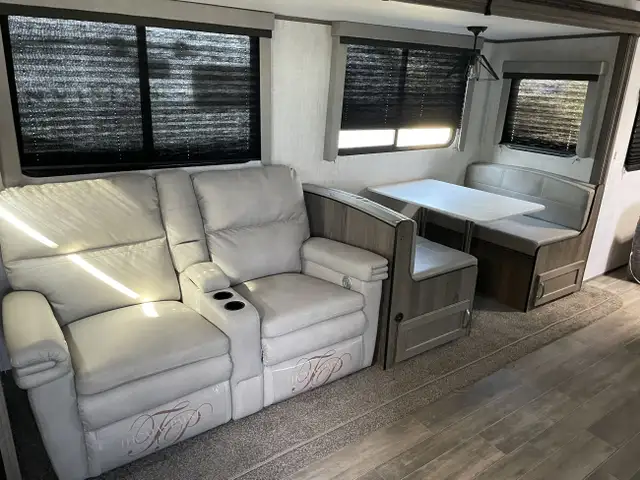 2023 Gulf Stream Envision 282BH OFFERS ACCEPTED! in Travel Trailers & Campers in Regina - Image 7