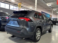 **MONTH-END SPECIAL!** FEATURING : AWD, MULTI DRIVE AND TERRAIN MODES, FINISHED IN GRAY ON MATCHING... (image 3)