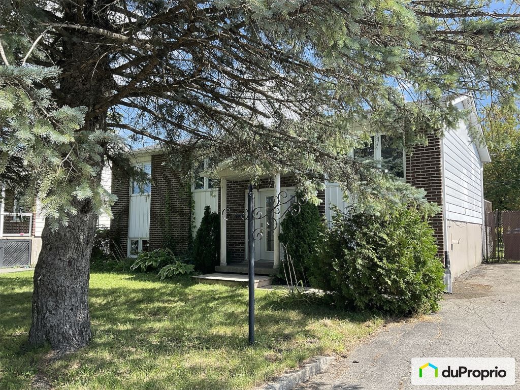 $599,900 - Bungalow for sale in Mascouche — photo 1