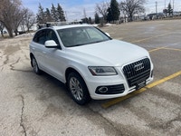 A great Opportunity to own a Super Clean 2014 Audi Q5 Progressive, This 2014 is a perfect blend of s... (image 2)