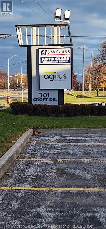 301 CROFT DRIVE Unit# 4-5 Lakeshore, Ontario in Commercial & Office Space for Rent in Windsor Region - Image 4