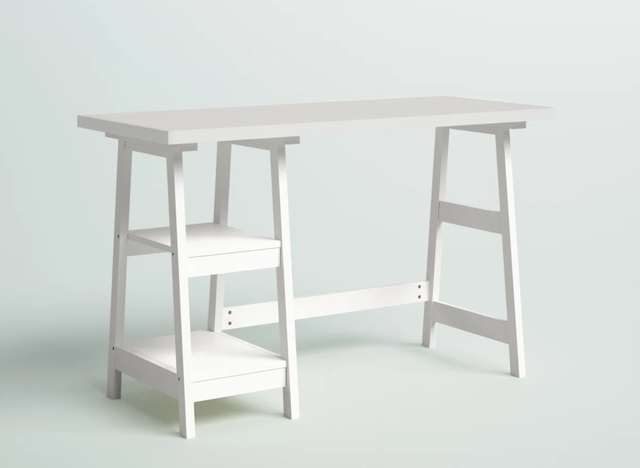 White computer desk in Desks in Calgary - Image 2