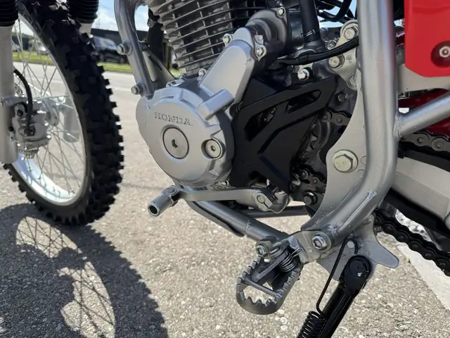 2025 Honda CRF250F in Dirt Bikes & Motocross in Kitchener / Waterloo - Image 9