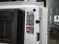 Welcome to 400 Chrysler Dodge Jeep Ram. BRIGHT WHITE,NON VENTED STEEL HOOD PACKAGE -inc: Non-Vented... (image 9)