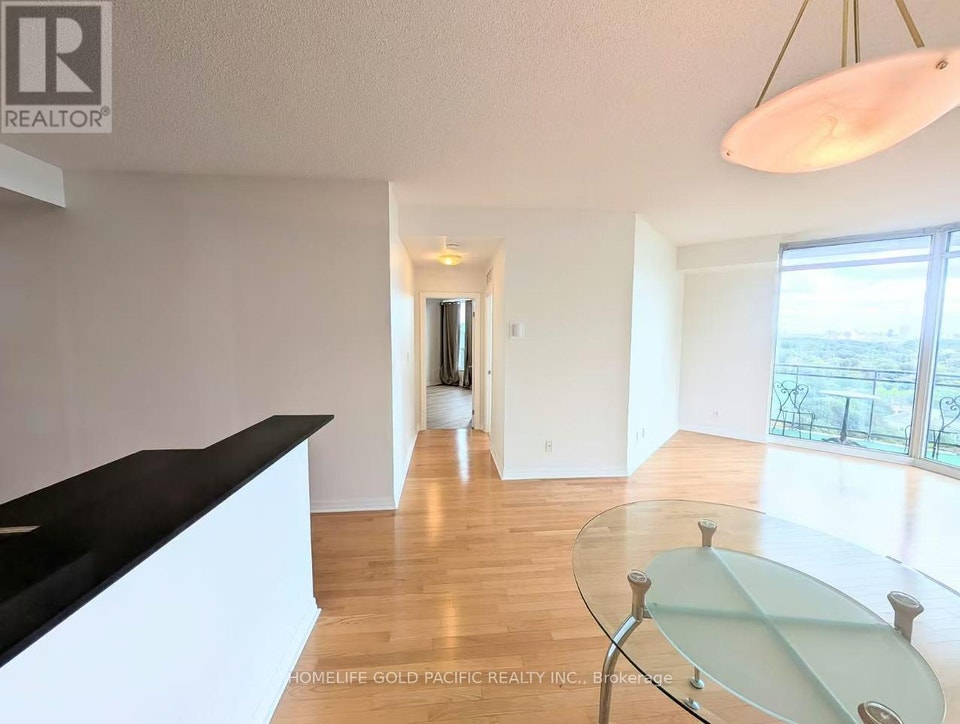 2102 - 300 BLOOR STREET E Toronto (Rosedale-Moore Park), Ontario 2