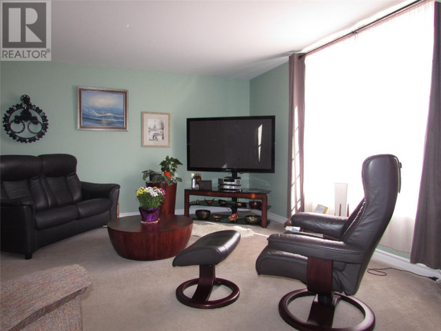 20 Fudges Road Corner Brook, Newfoundland & Labrador in Houses for Sale in Corner Brook - Image 4