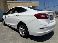 ALL TRADES WELCOME!! OPERATING BY APPOINTMENT 2017 Chevy Cruze LT - 6 Speed MANUAL!! Amazing options... (image 4)