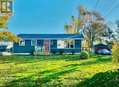 Welcome to 34 Howard Drive in Cornwall. Located in one of the most desired communities on PEI, this...