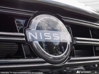 This Nissan Versa has a strong Regular Unleaded I-4 1.6 L/98 engine powering this Variable transmiss... (image 8)