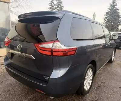 2017 TOYOTA SIENNA XLE LIMITED AWD WE FINANCE ALL CREDIT , View more