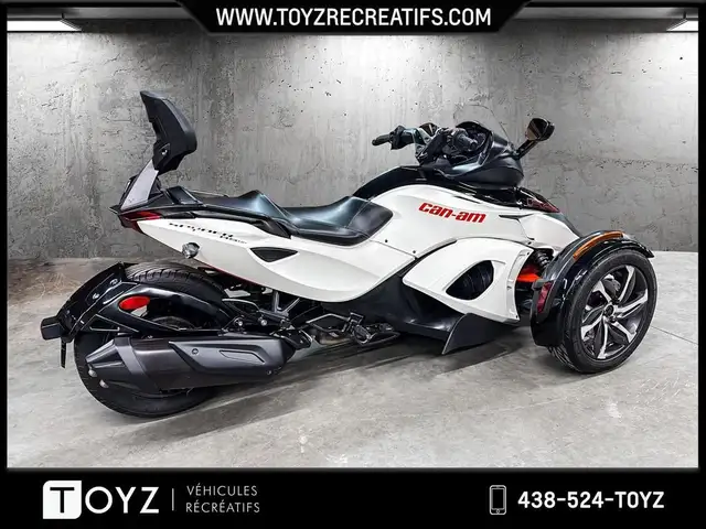 2014 Can-Am SPYDER RS-S SE5 BAS MILLAGE in Street, Cruisers & Choppers in Laval / North Shore - Image 4