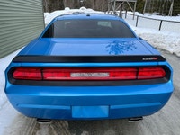-RARE! Only 345 of these produced GLOBALLY -MANUAL TRANSMISSION -SRT8 6.1L HEMI V8 ENGINE -B5 BLUE P... (image 1)