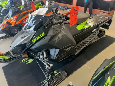BRAND NEW 2024 ZR 600 CATALYST 137 ES, ALL NEW IN STOCK SLEDS AND ATV'S SOLD AT DEAD DEALER COST, 2...