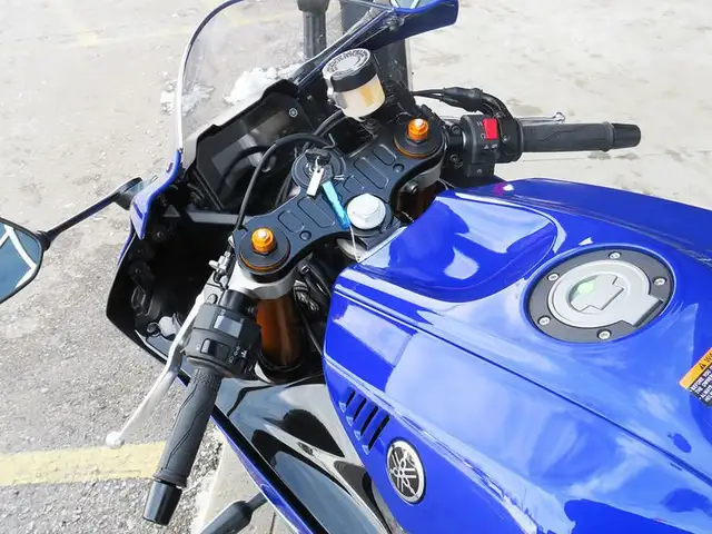 2025 Yamaha YZF-R7 in Sport Bikes in Cambridge - Image 15