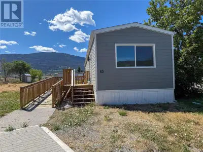 Welcome to this bright and modern 2 bedroom, 1 bathroom manufactured home. Built in 2023 and offerin...
