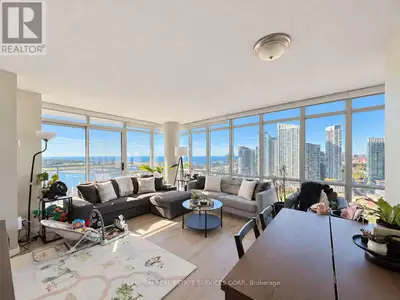 *** Spacious and Sun-filled 2-Bedroom + Den, 2-Bathroom southwest corner suite with parking, locker,...