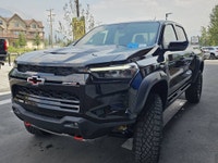 AMVIC Licensed Dealer Location: Wolfe Chevrolet GMC Buick Canmore 2026 Chevrolet Colorado ZR2 Crew C... (image 3)