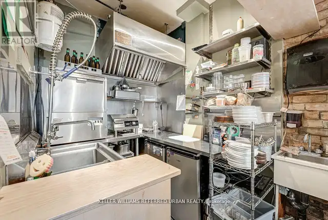 1118 QUEEN STREET E Toronto (South Riverdale), Ontario in Commercial & Office Space for Sale in City of Toronto - Image 15
