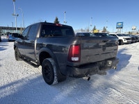 AMVIC Licensed Dealer AMVIC LICENSED DEALER//Stock Number: NA233108A *Premium Cloth Bucket Seats *10... (image 5)