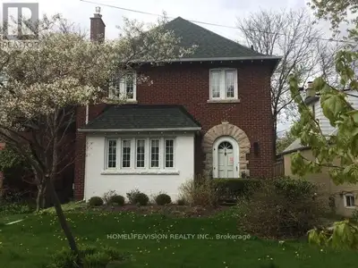 6 DOUGLAS CRESCENT N Toronto (Leaside), Ontario