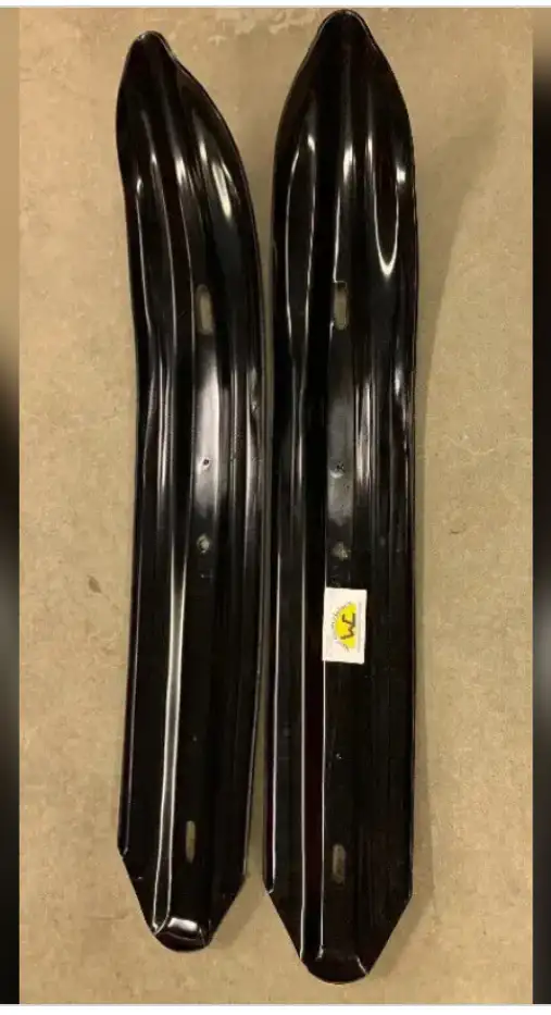 Bso. PAIR UNIVERSAL 6.9” SKI SKINS in Other in Edmonton - Image 2