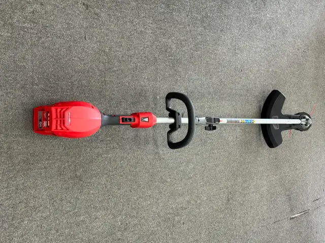 Milwaukee 3016-20ST - M18 FUEL String Trimmer w/ QUIK-LOK in Power Tools in Oakville / Halton Region - Image 2