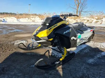 Bay Marine Sales 2026 Ski-Doo MXZ NEO 40HP 1 KMS 2026 Ski-Doo MXZ NEODesigned to give more riders mo...