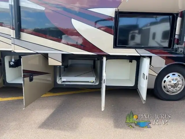 2018 Fleetwood RV Discovery 38K only 14,584 Miles in RVs & Motorhomes in Moncton - Image 58