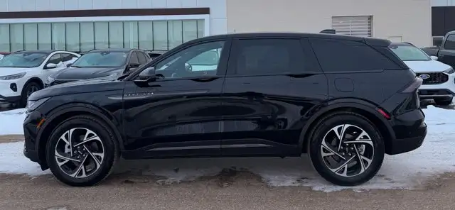 2025 Lincoln Nautilus PREMIERE AWD in Cars & Trucks in Regina - Image 7