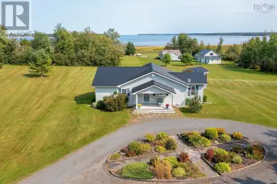 WELCOME to WILLOW BRAE! Situated on 5.3 acres along Nova Scotias Northumberland Strait overlooking C...
